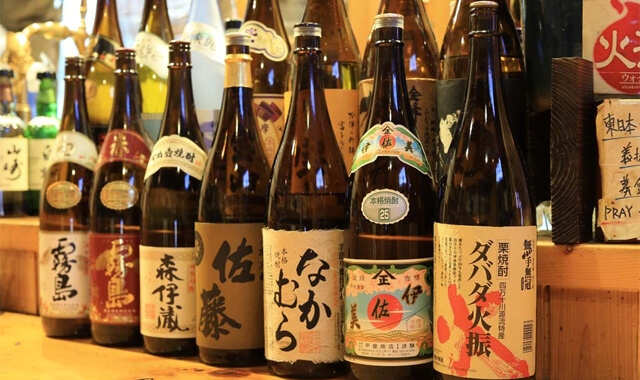 並んでいるお酒